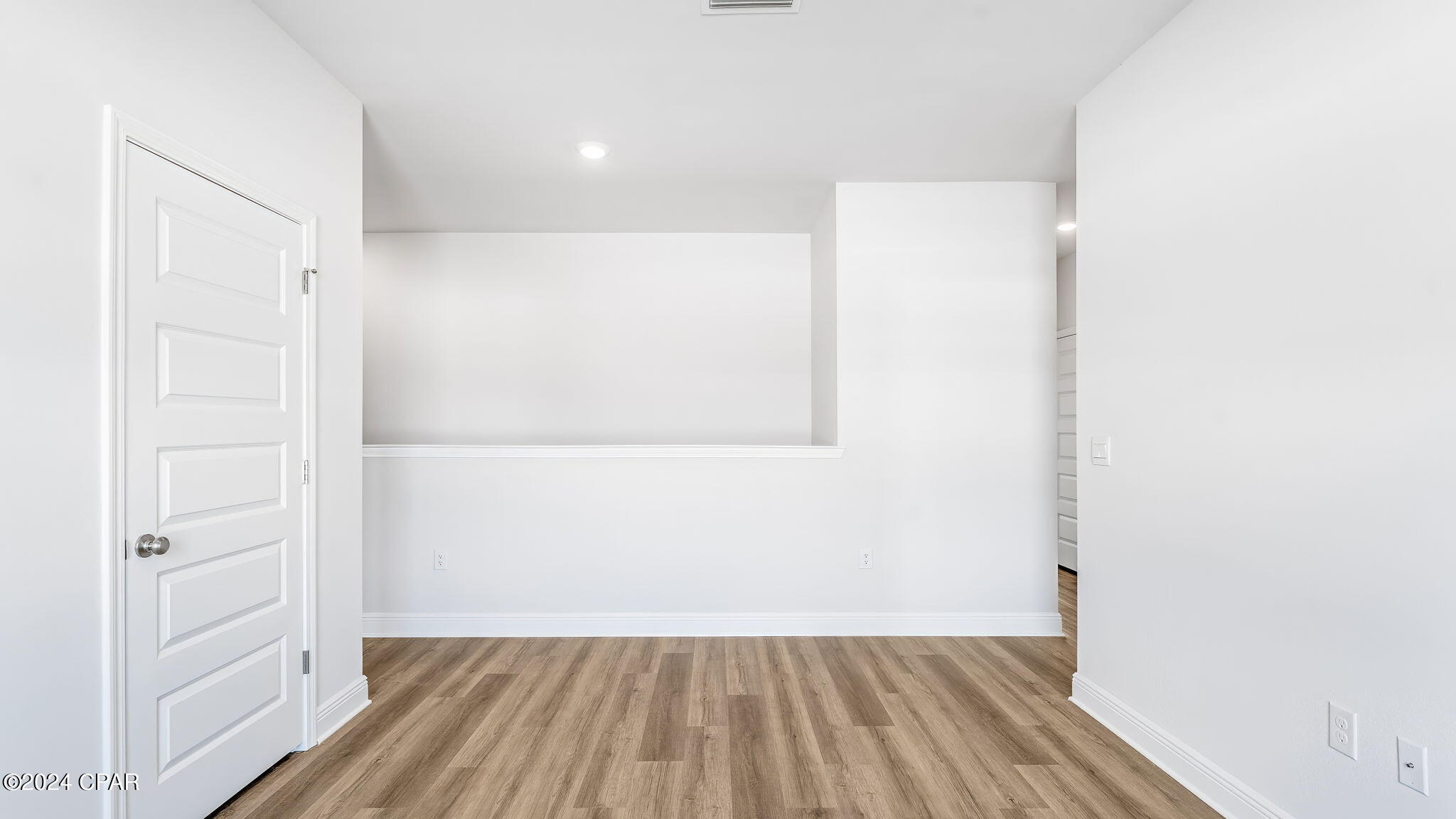 458 Vermilion Circle