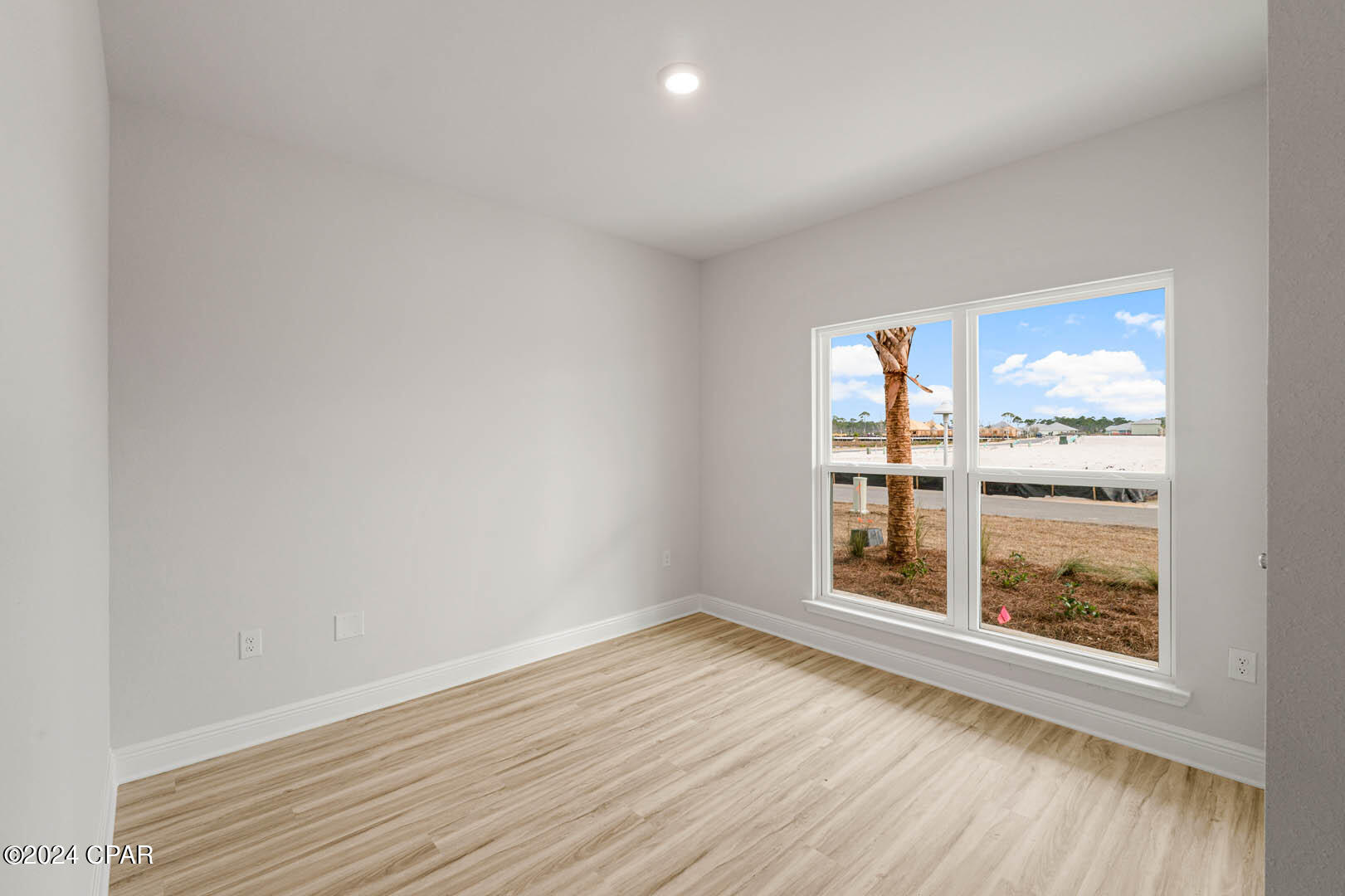 373 Vermilion Circle