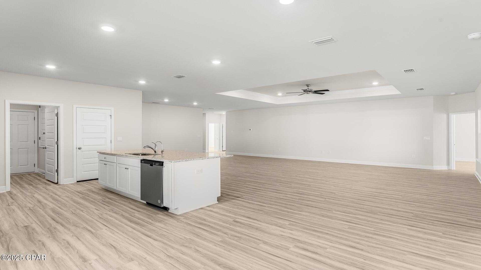112 Walkabout Court