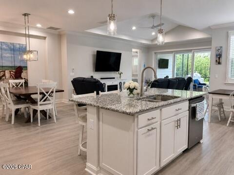 8475 Coral Reef Way