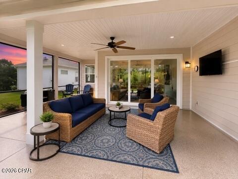 8475 Coral Reef Way