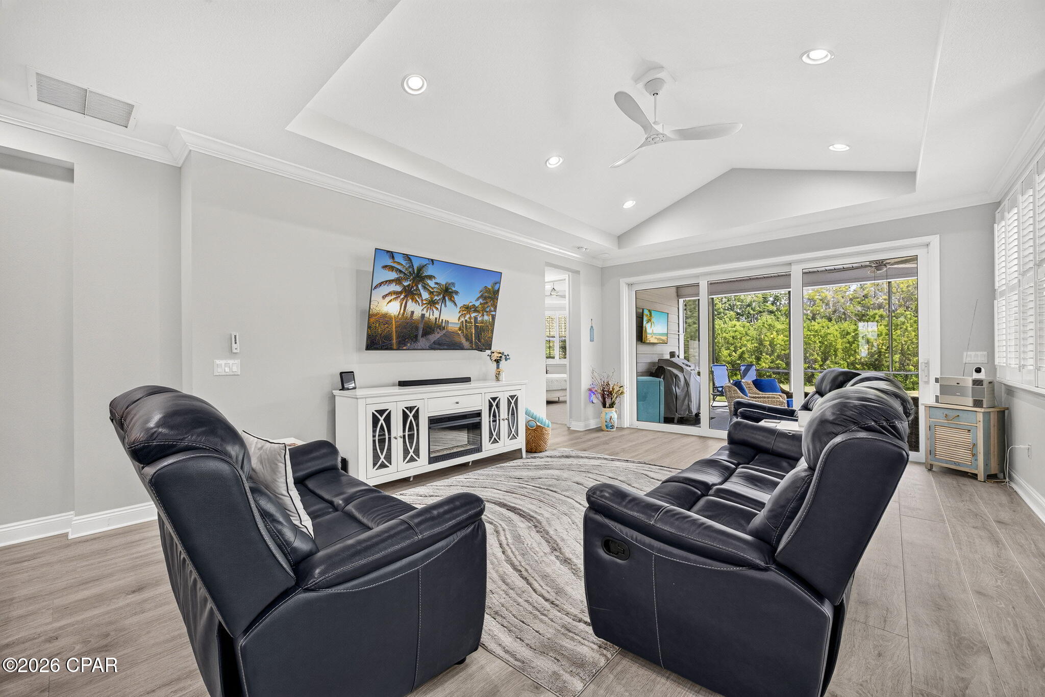 8475 Coral Reef Way