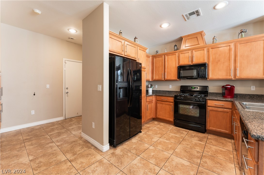 7452 Poppy Hills Court
