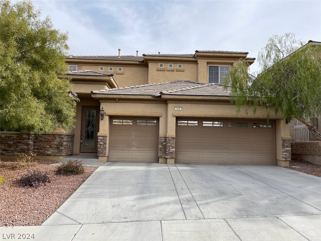 524 Copper View Street
