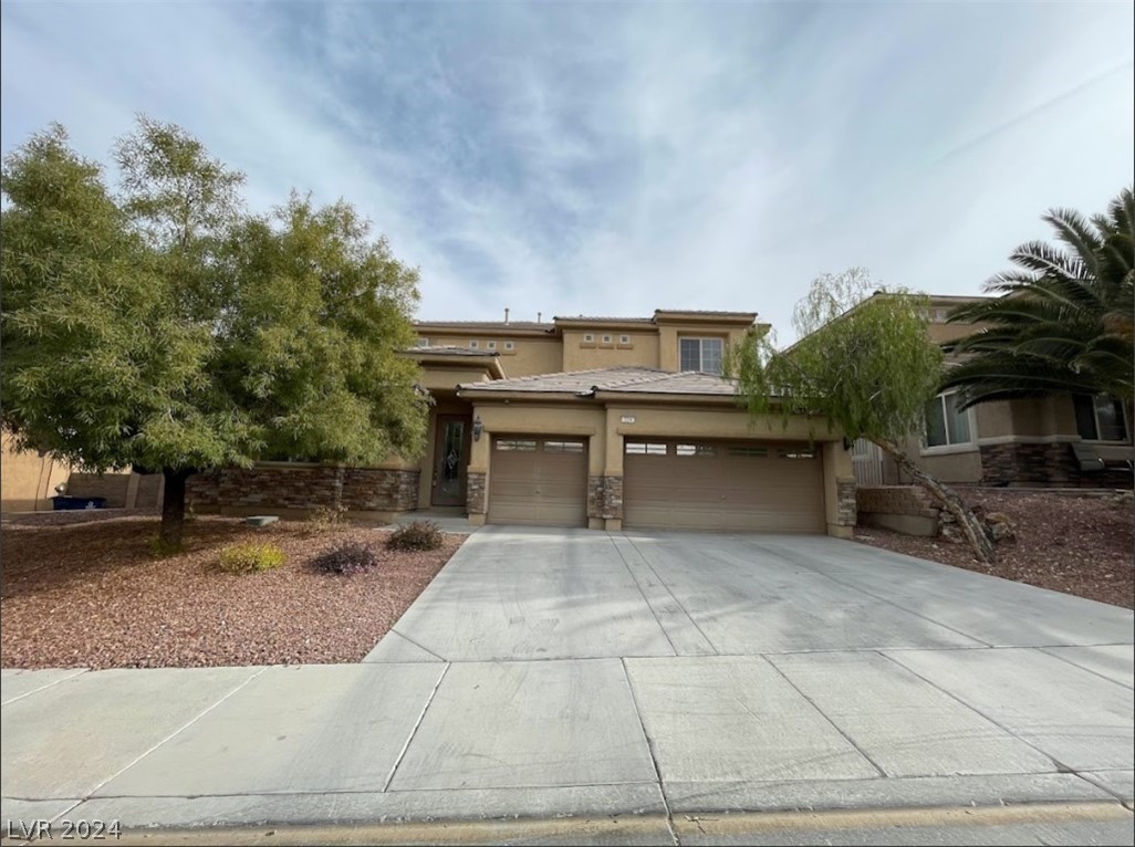 524 Copper View Street
