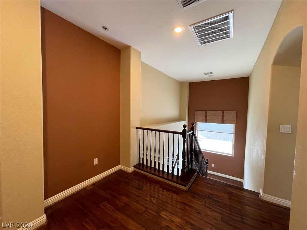 524 Copper View Street