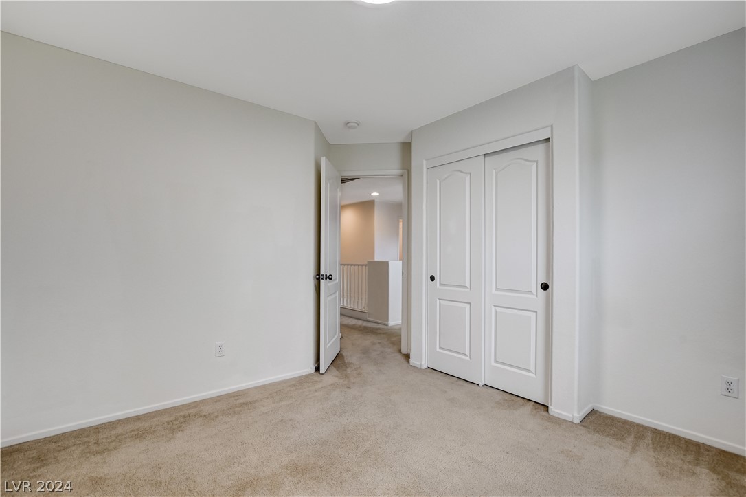 8075 Hilltop Windmill Street