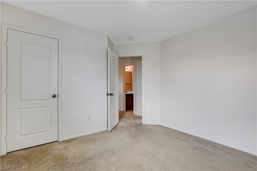 8075 Hilltop Windmill Street