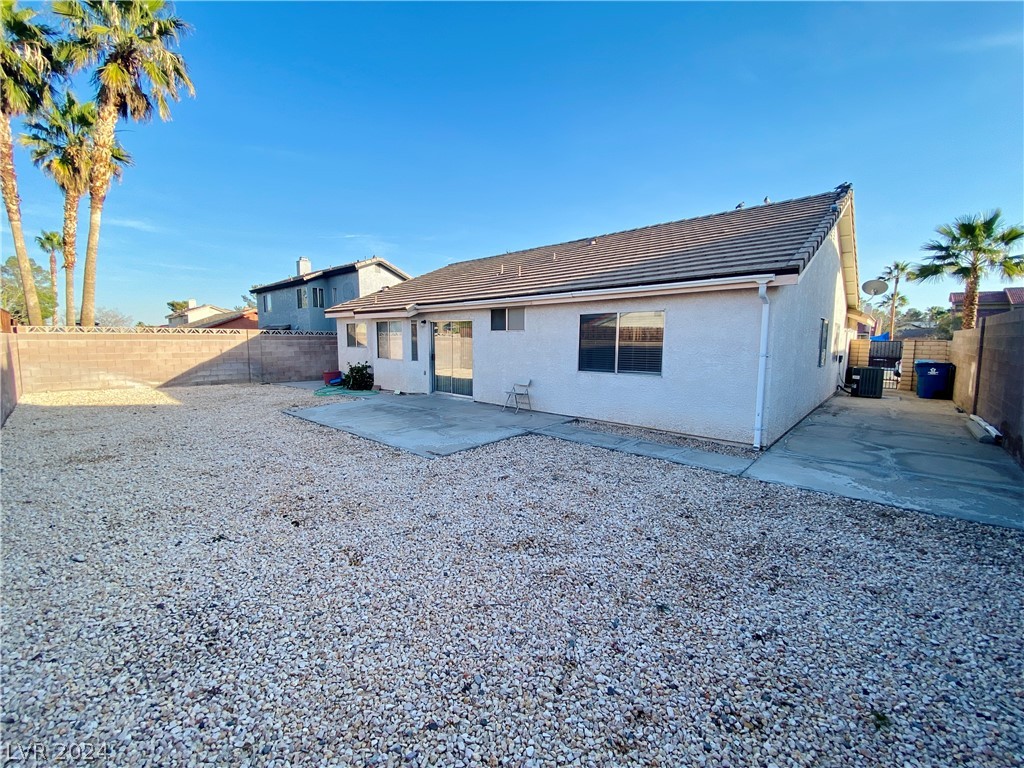 7678 Hernando Drive