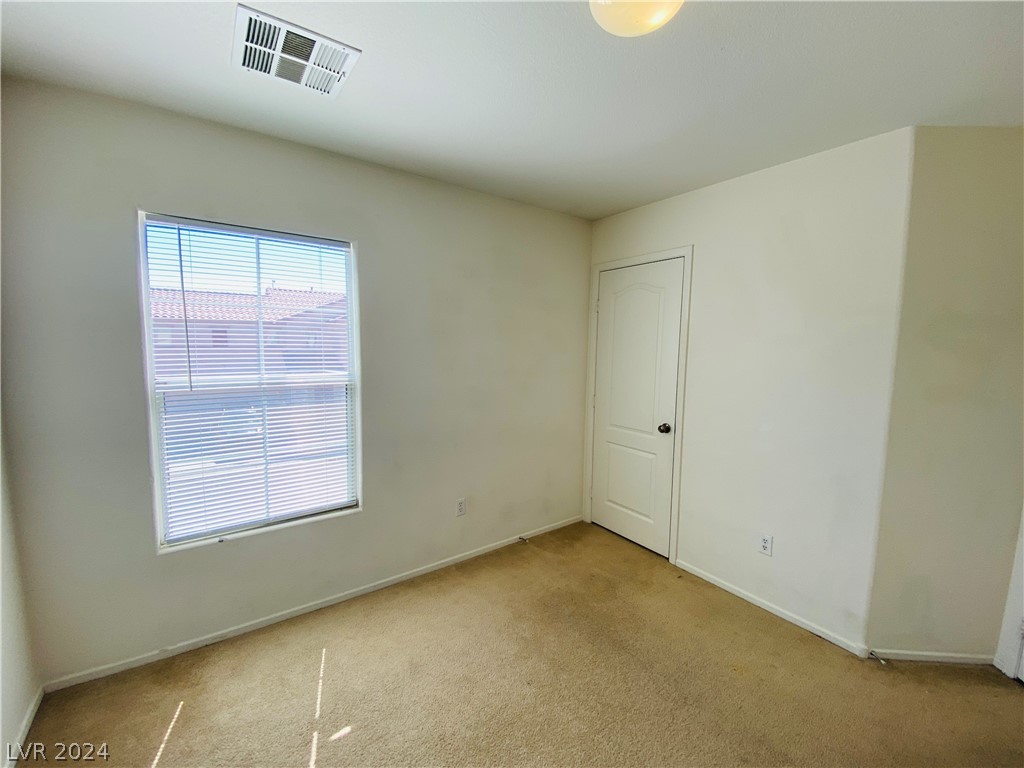 8075 Hilltop Windmill Street