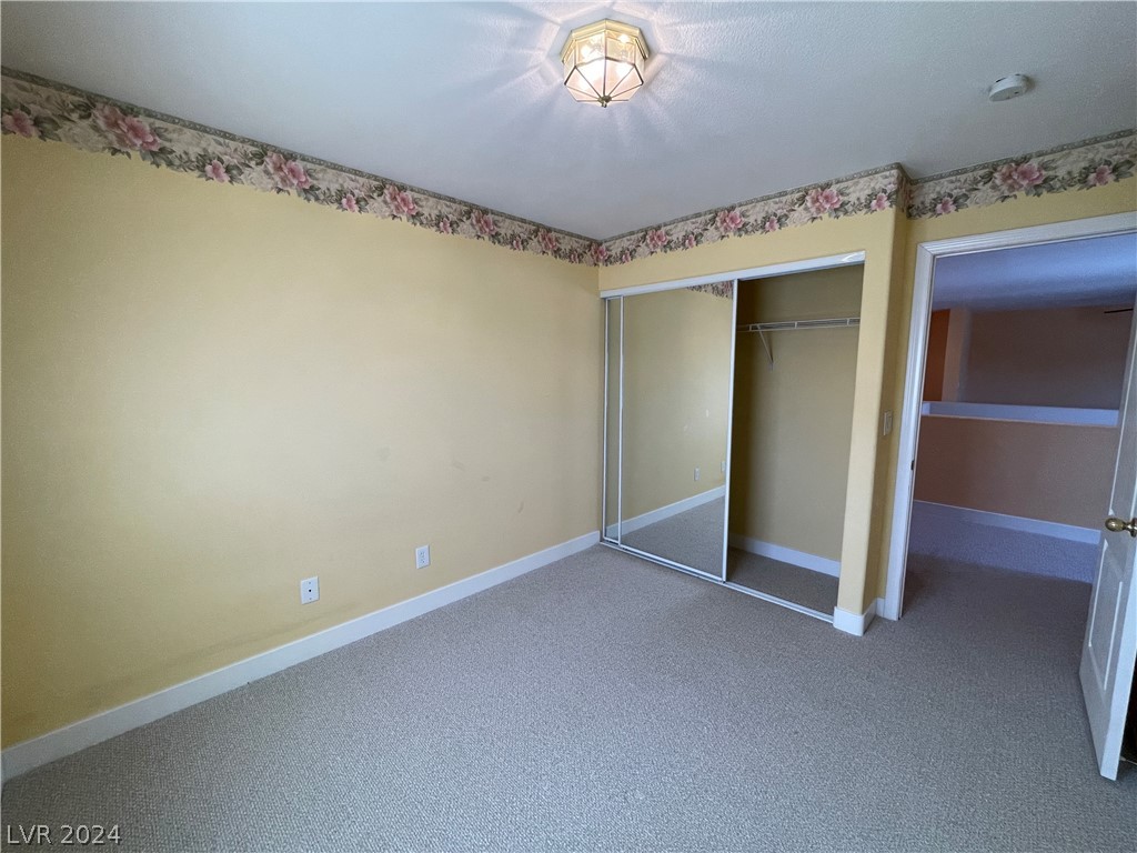 6133 Novelty Street