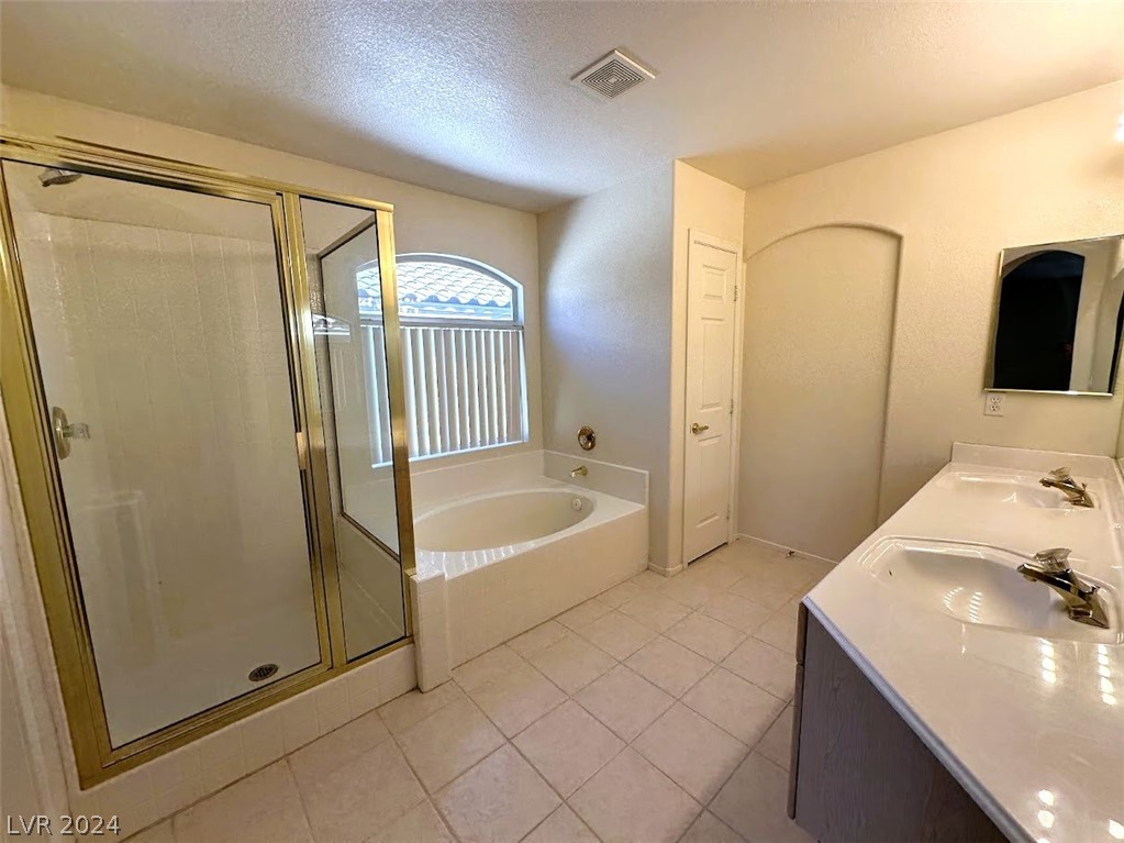 11041 Meadow Leaf Avenue