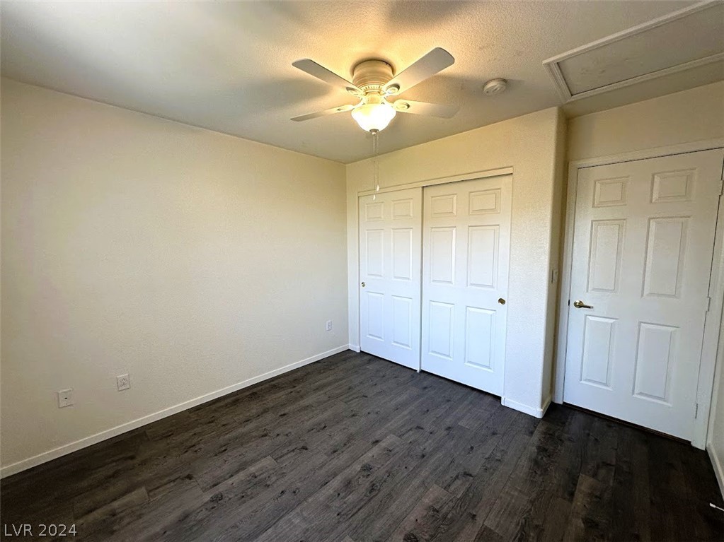 11041 Meadow Leaf Avenue