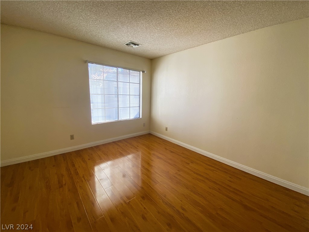 4712 Nara Vista Way 204