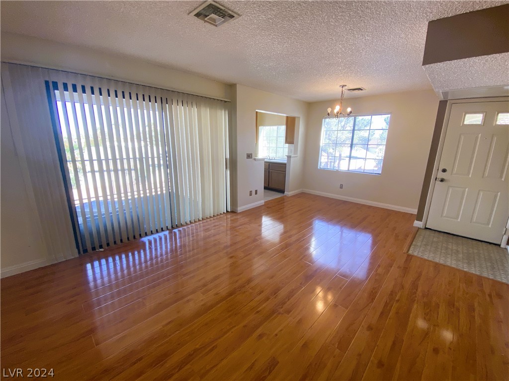 4712 Nara Vista Way 204