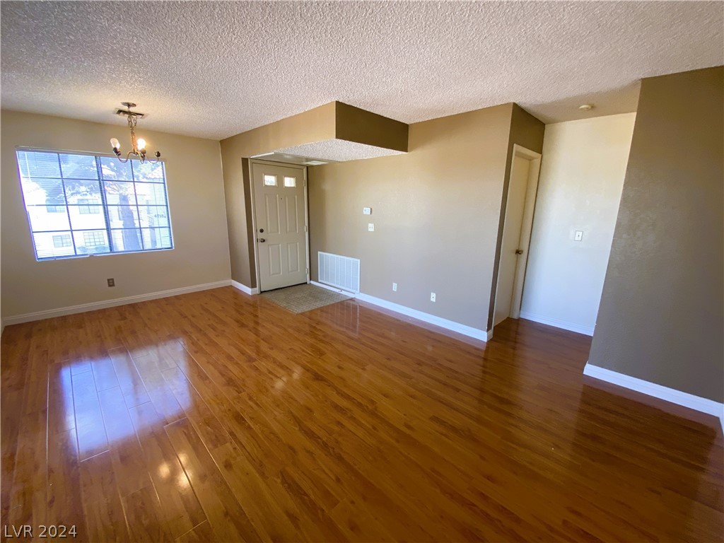 4712 Nara Vista Way 204