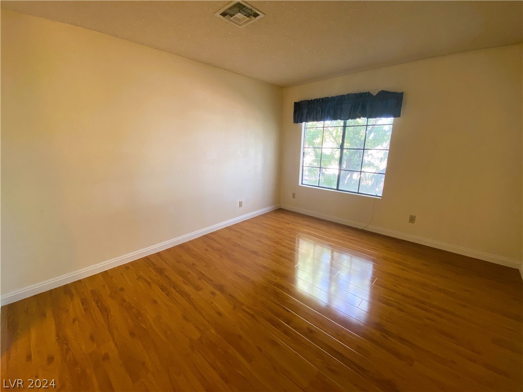 4712 Nara Vista Way 204