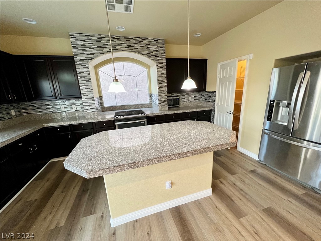 6396 Cascade Cliffs Court