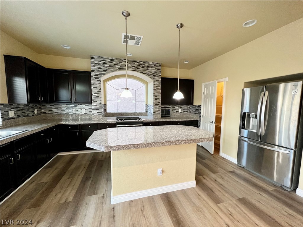6396 Cascade Cliffs Court