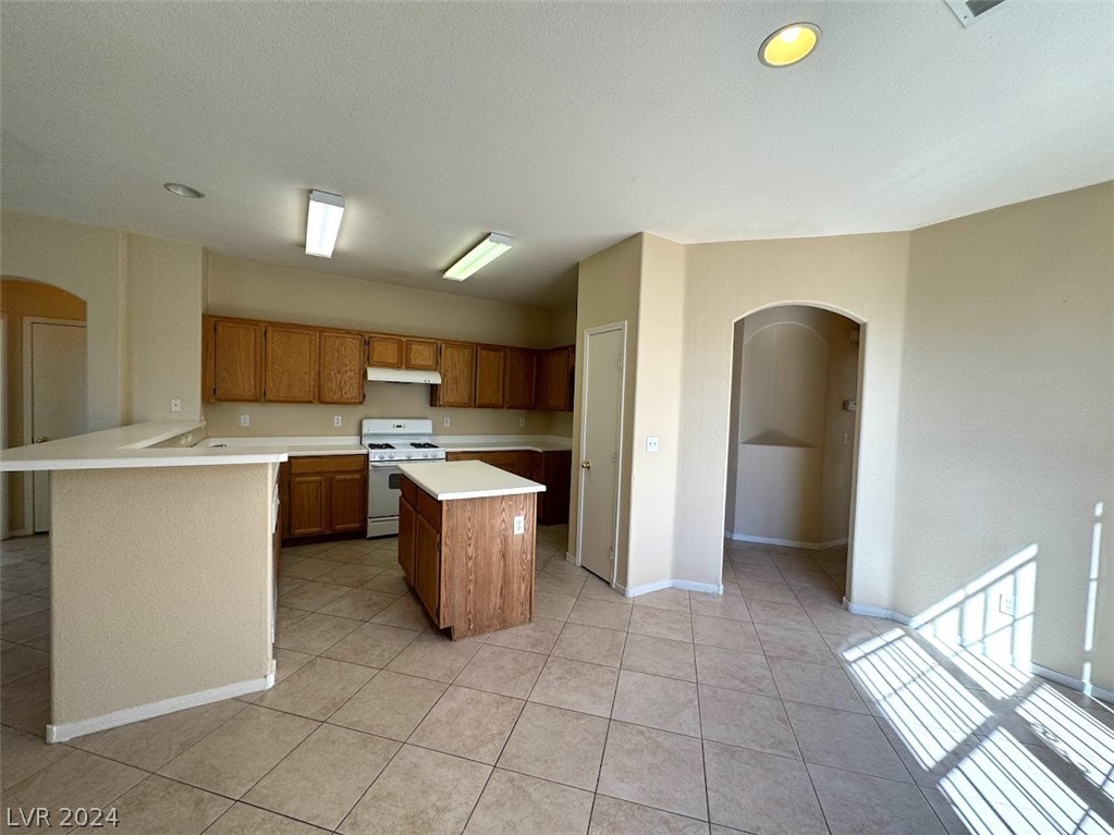 2415 Living Rock Street