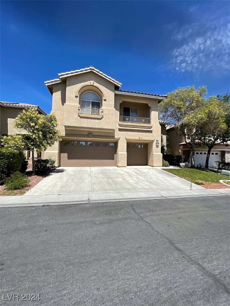 641 Jade Cliffs Lane