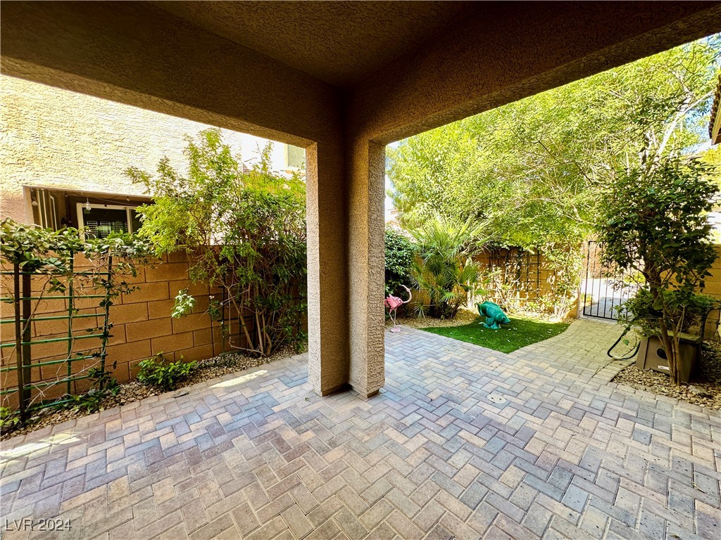 1980 San Donato Walk