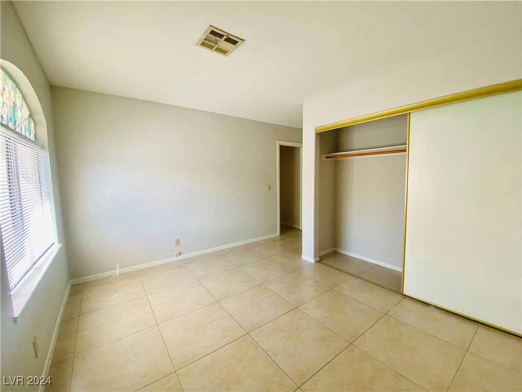 8224 Carmen Boulevard