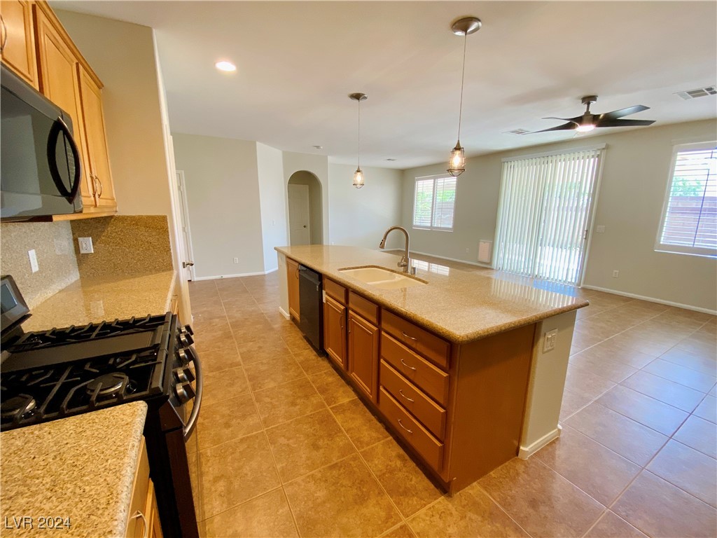 7621 Port Orchard Avenue