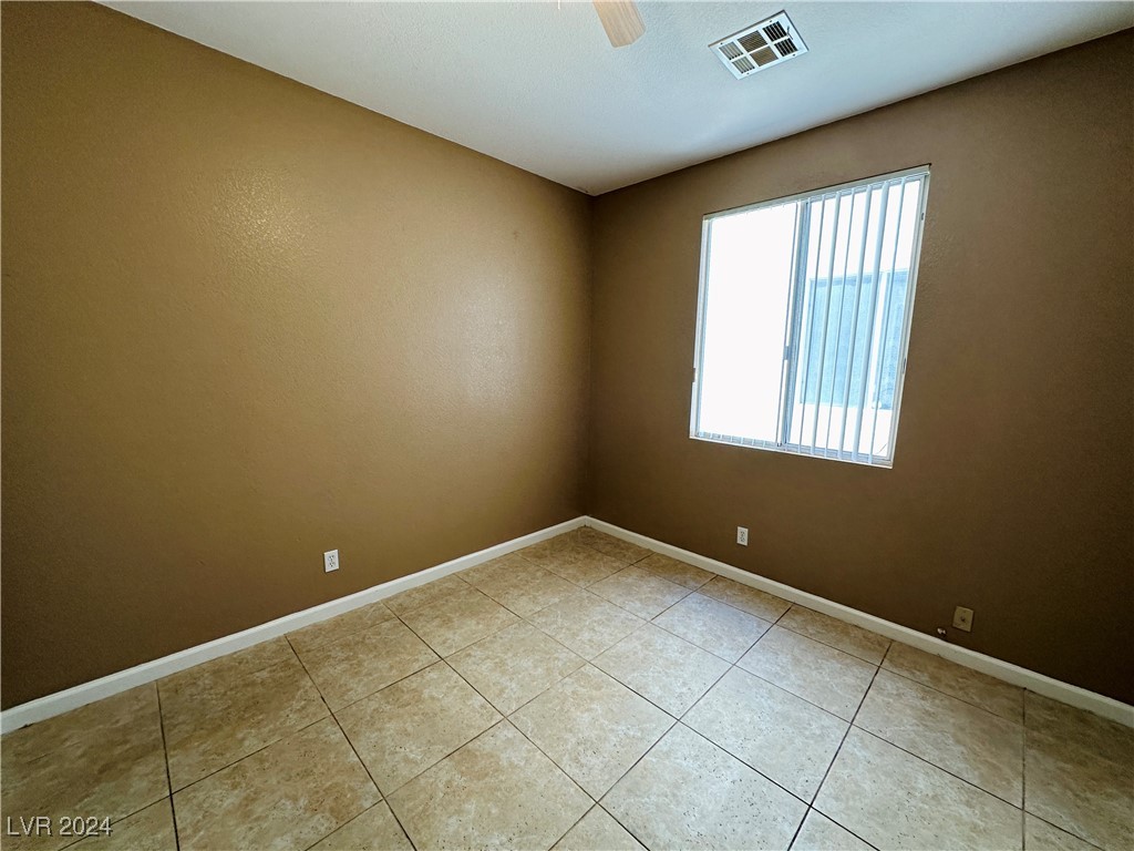 143 WILLOW DOVE Avenue 0