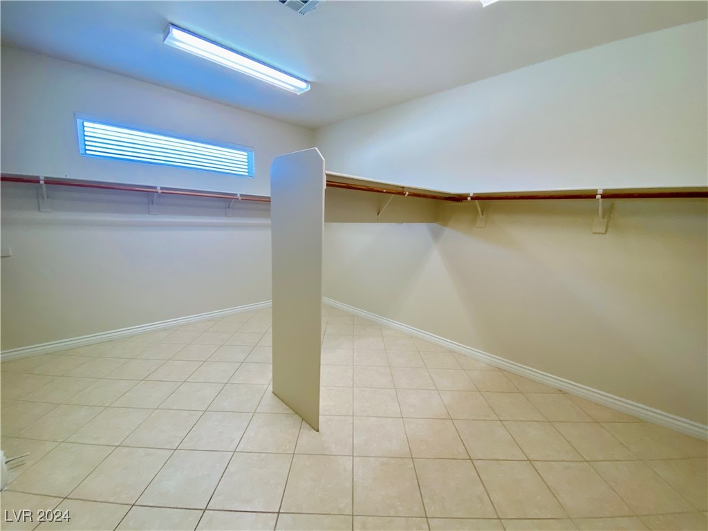 28 Living Edens Court