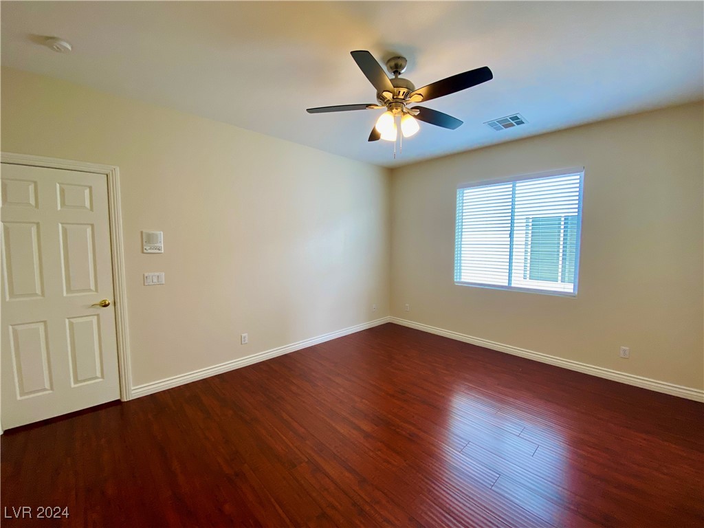 28 Living Edens Court