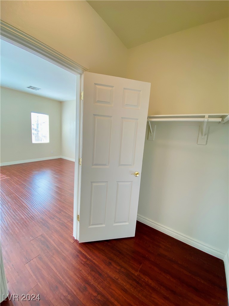 28 Living Edens Court