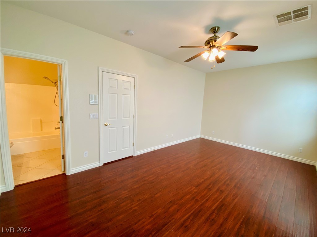 28 Living Edens Court