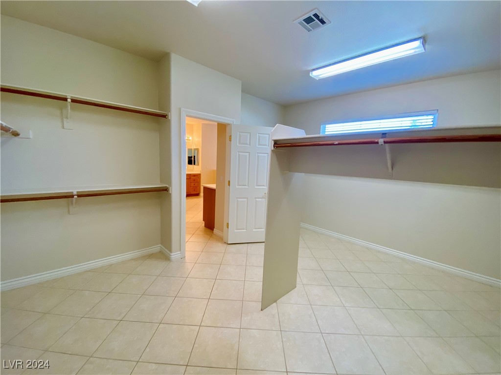 28 Living Edens Court