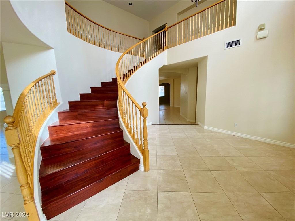 28 Living Edens Court