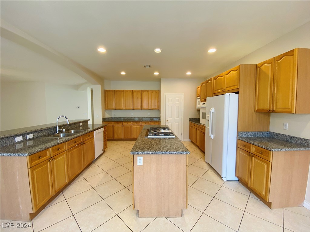 28 Living Edens Court