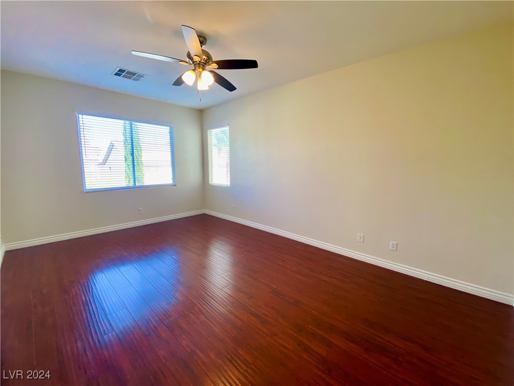28 Living Edens Court