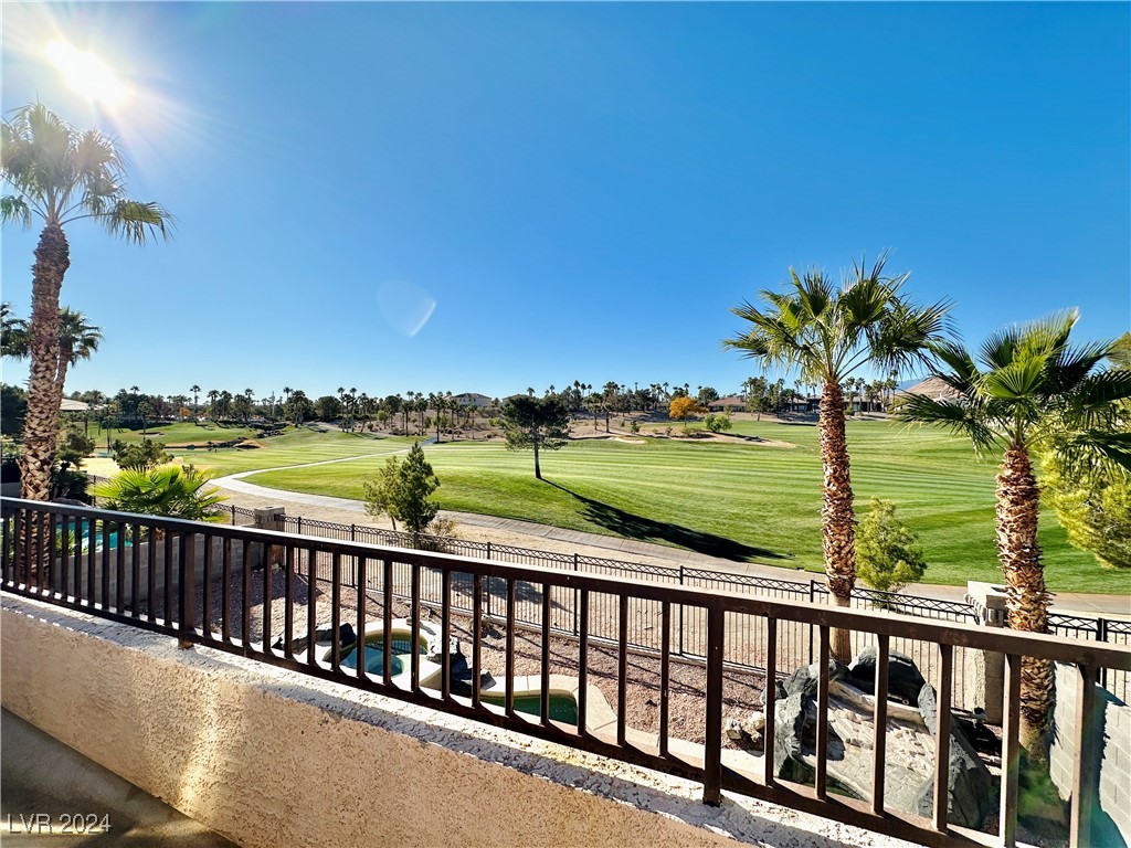211 CLIFF VALLEY Drive 0