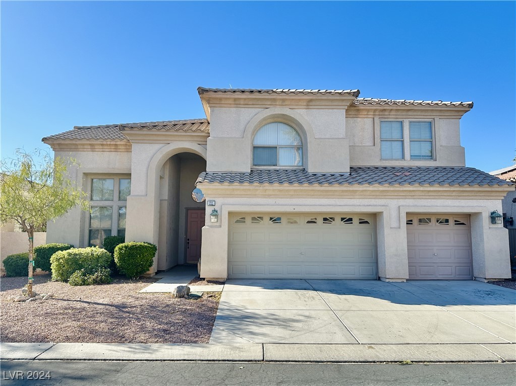 211 CLIFF VALLEY Drive 0