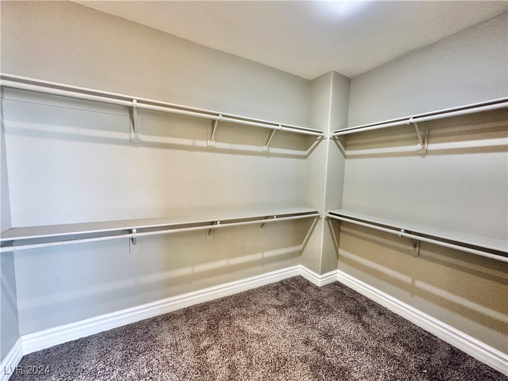 211 CLIFF VALLEY Drive 0