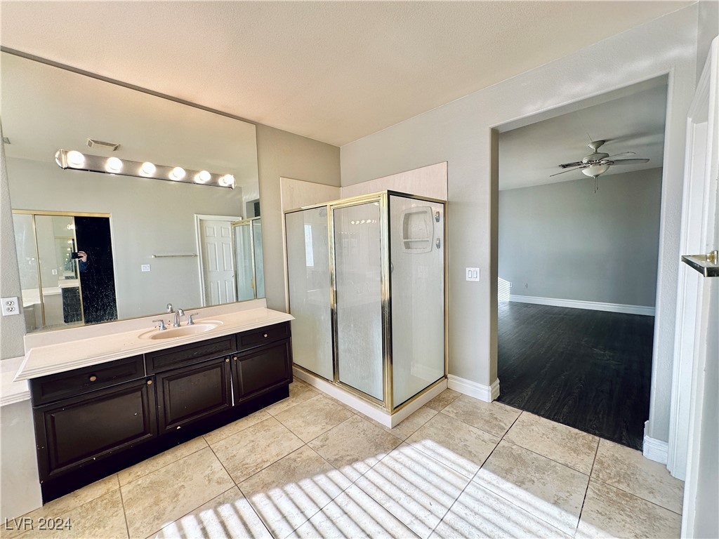 211 CLIFF VALLEY Drive 0
