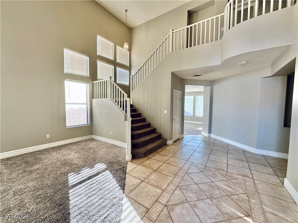 211 CLIFF VALLEY Drive 0