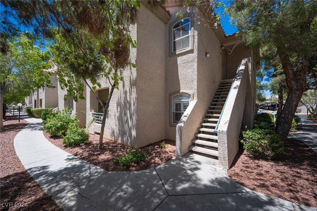 5415 West Harmon Avenue 1105
