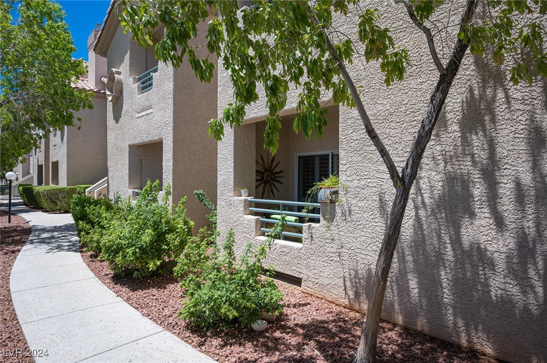 5415 West Harmon Avenue 1105