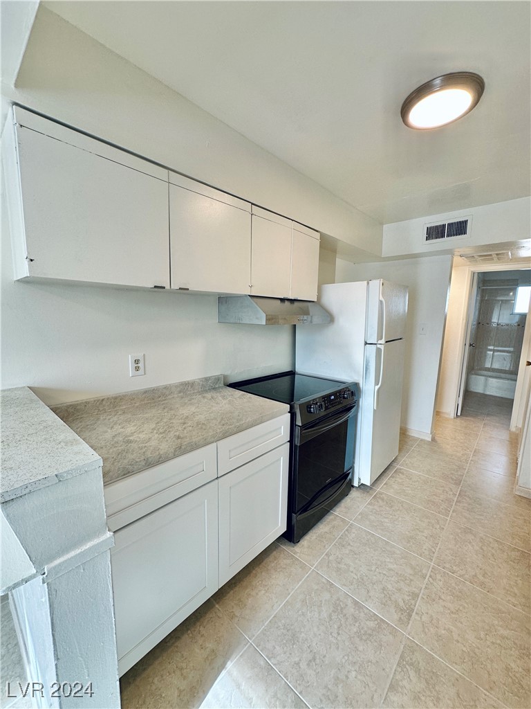 3762 Royal Crest Street 8