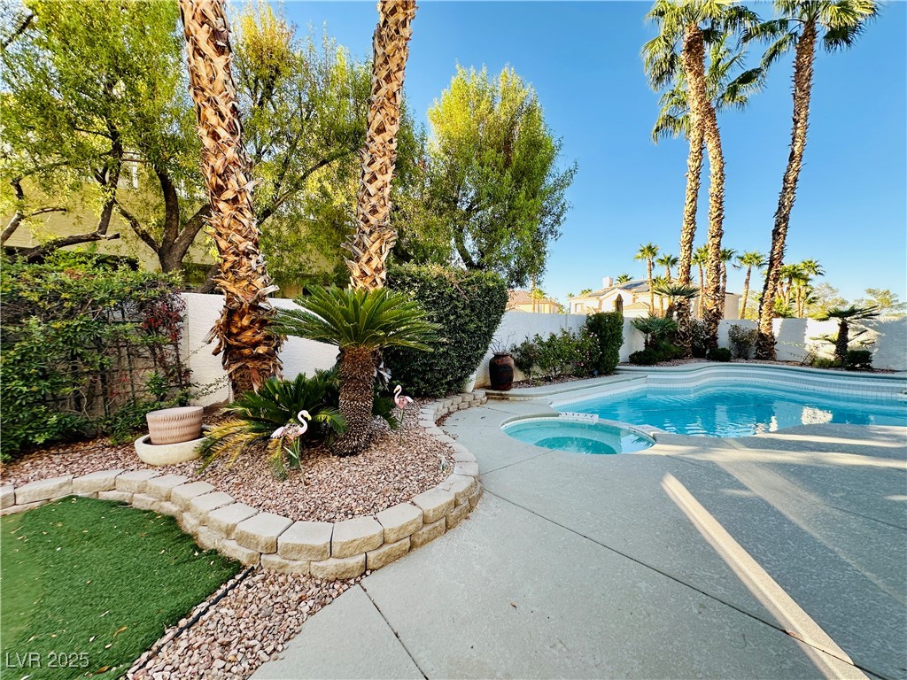 12 CHATEAU WHISTLER Court