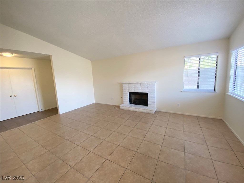 3958 Avocado Drive