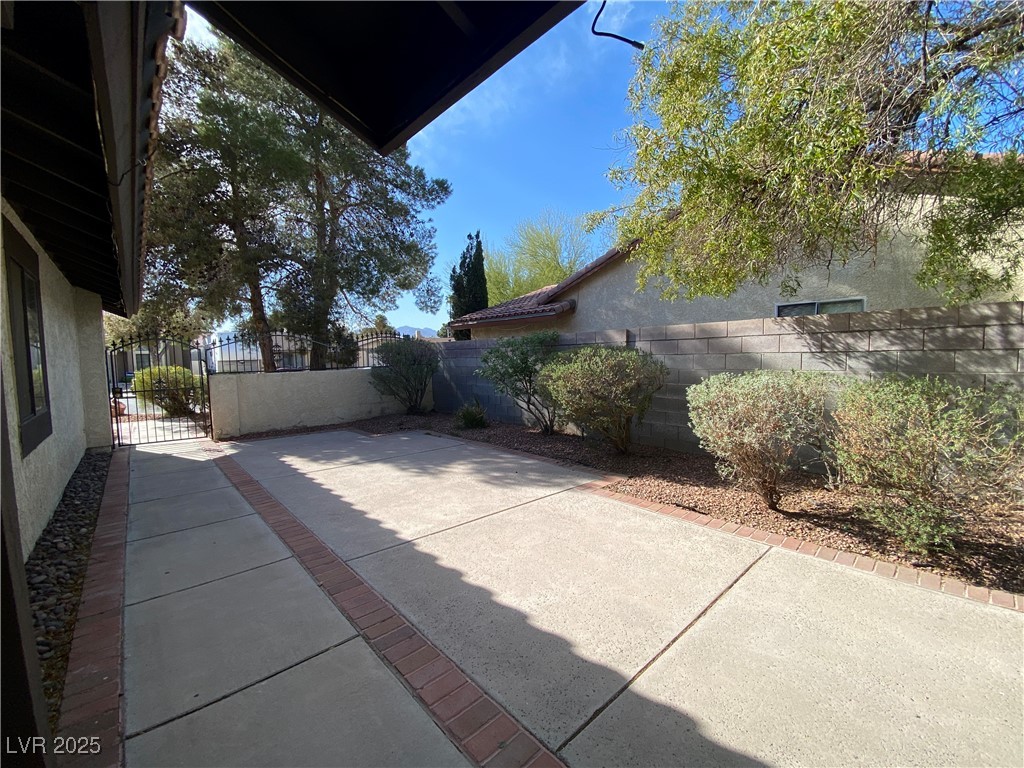 3958 Avocado Drive