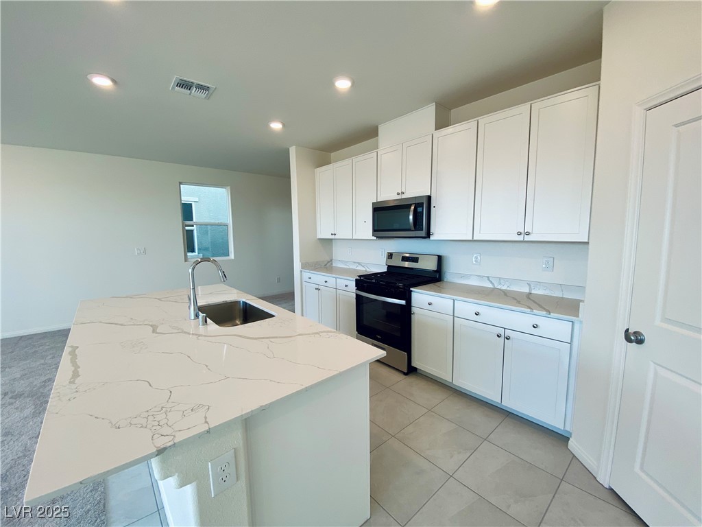 10176 Midnight Onyx Street