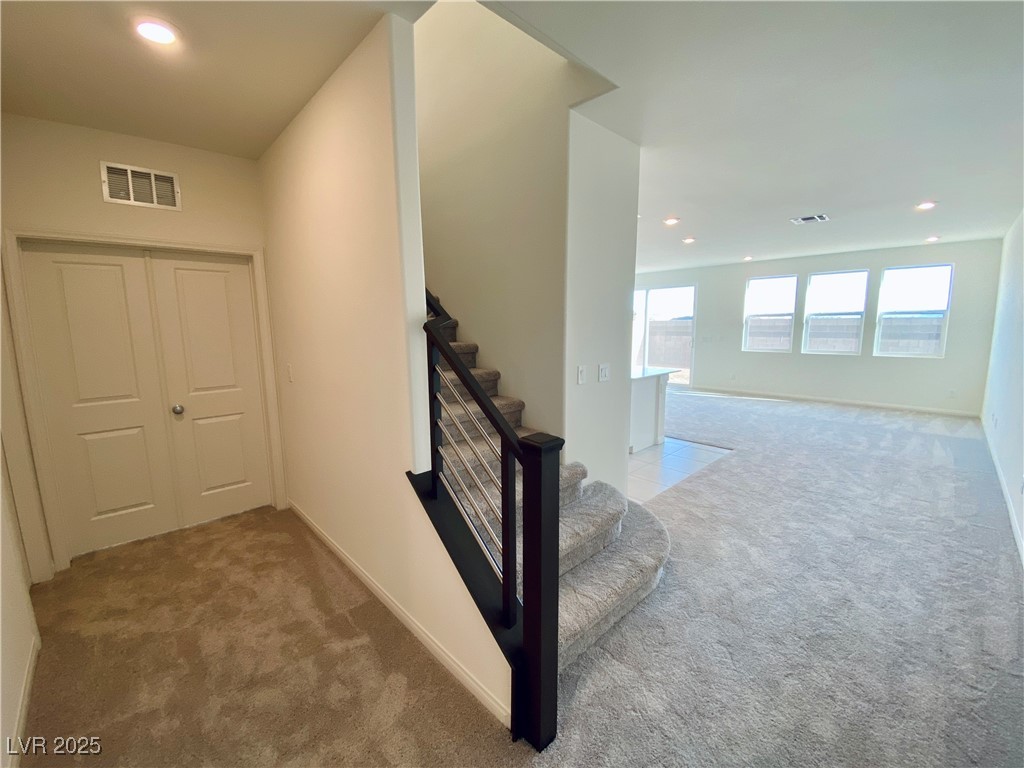 10176 Midnight Onyx Street